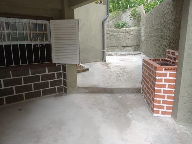 Casa 3 quartos e 2 banheiros, à venda, no bairro Quissama em Petrópolis