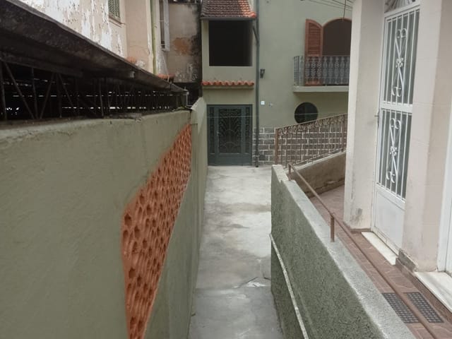 Casa 3 quartos e 2 banheiros, à venda, no bairro Quissama em Petrópolis