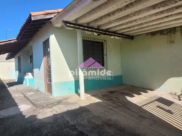 Casa com 125m² 2 quartos e 1 banheiro, à venda, no bairro Jardim Santo Onofre em São José dos Campos
