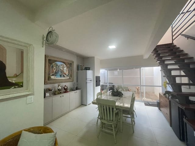 Foto do Casa - Casa com 3 dormitórios à venda, 120 m² por R$ 870.000,00 - Beija-Flor II - Uberaba/MG | ZUCATO IMOBILIARIA LTDA