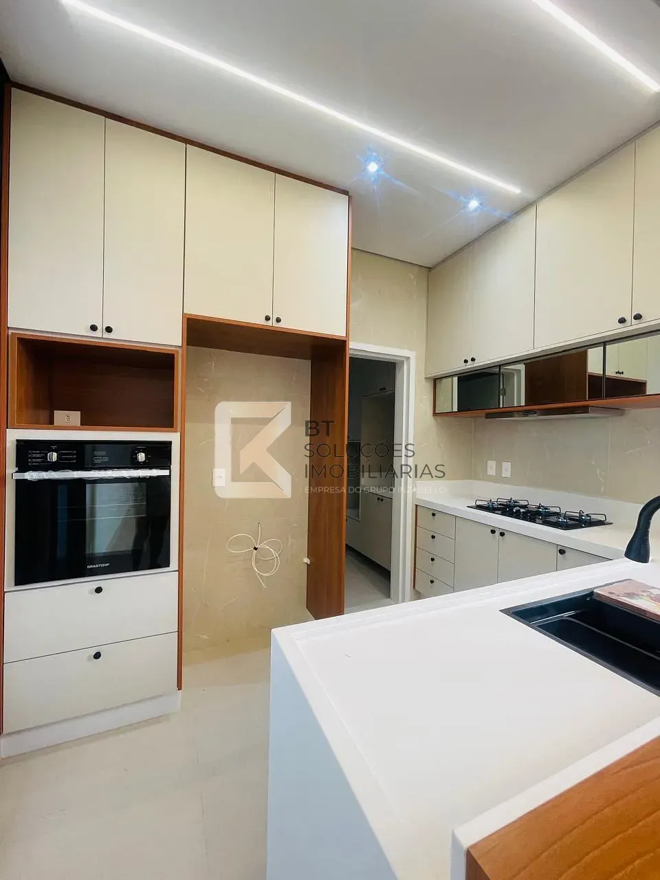 Casa, 3 quartos, 162 m² - Foto 13