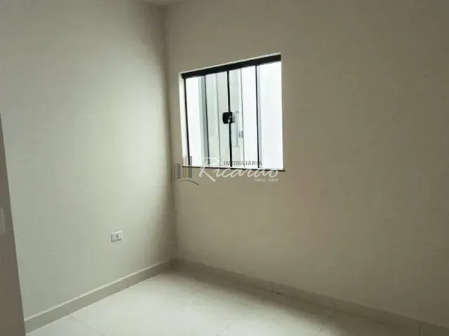 Casa com 126m² 2 quartos e 1 banheiro, à venda, no bairro Jardim Vale das Perobas IV em Arapongas