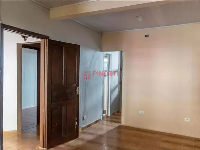 Casa 2 quartos e 2 banheiros, à venda, no bairro Centro em São Bernardo do Campo
