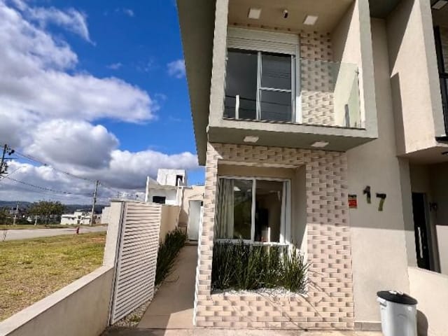 Casa com 125m² 3 quartos e 3 banheiros, à venda, no bairro Jardim Atalaia em Cotia