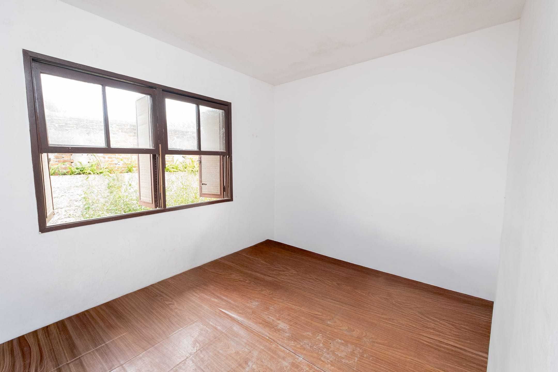 Casa à venda no Laranjal, Pelotas - 350 m², 2 quartos, lareira, churrasqueira, pátio com piscina e garagem. - 6