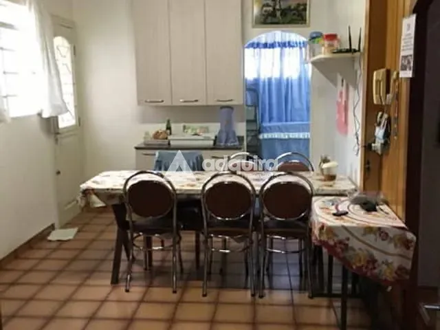 Casa com 181m² 3 quartos e 2 banheiros, à venda, no bairro Centro em Ponta Grossa