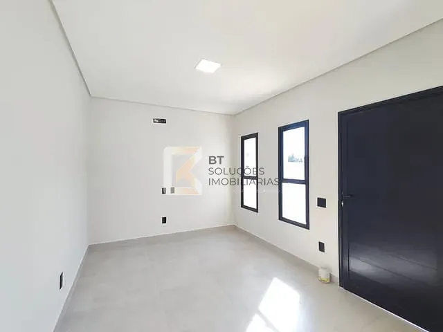 Casa com 160m² 3 quartos e 2 banheiros, à venda, no bairro Jardim Regina em Indaiatuba