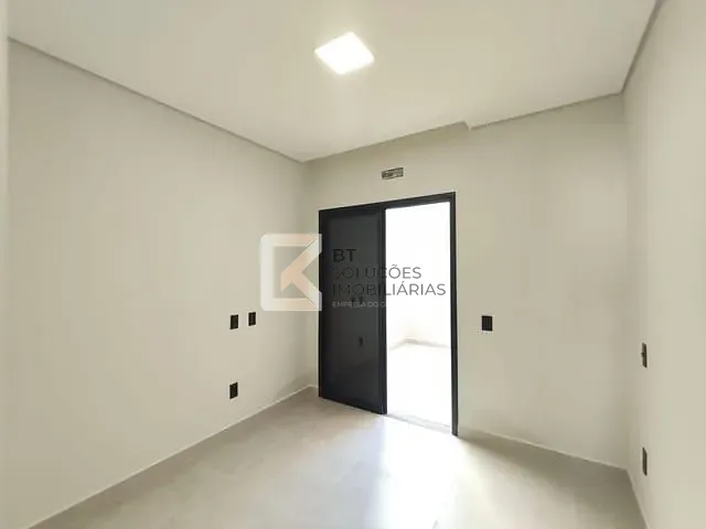 Casa com 160m² 3 quartos e 2 banheiros, à venda, no bairro Jardim Regina em Indaiatuba