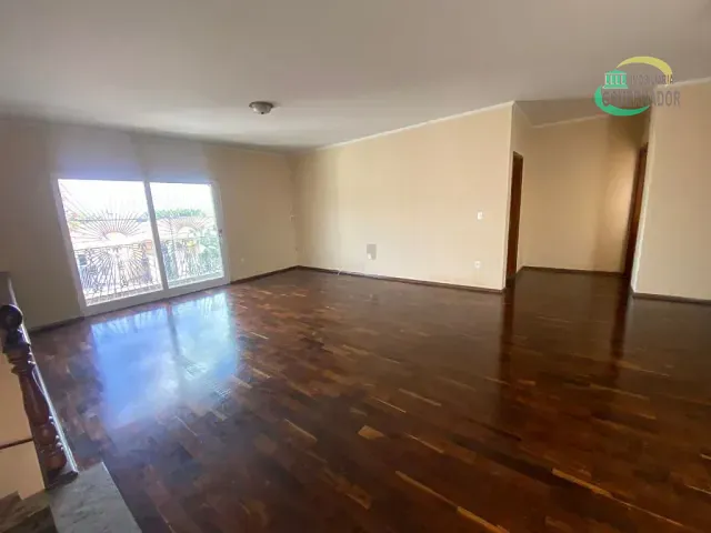Casa com 250m² 4 quartos e 3 banheiros, à venda, no bairro Vila João Jorge em Campinas
