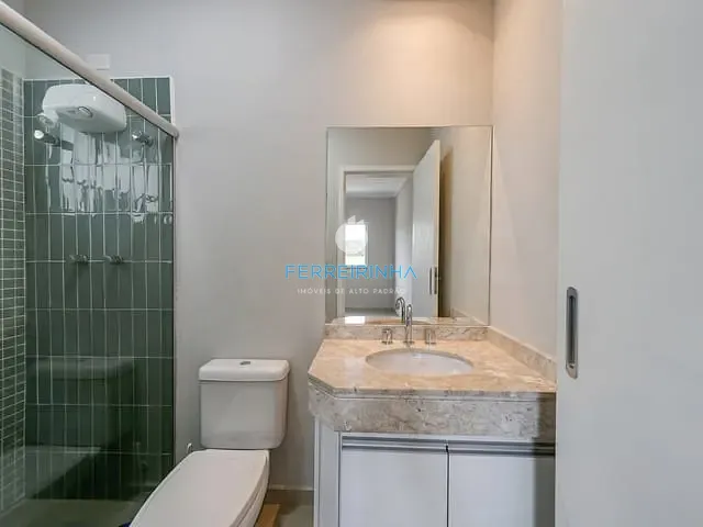Casa com 250m² 4 quartos e 5 banheiros, à venda, no bairro Urbanova em São José dos Campos