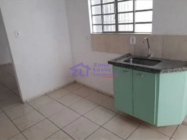Casa com 300m² 1 quarto e 1 banheiro, à venda, no bairro Vila Antonina em São Paulo