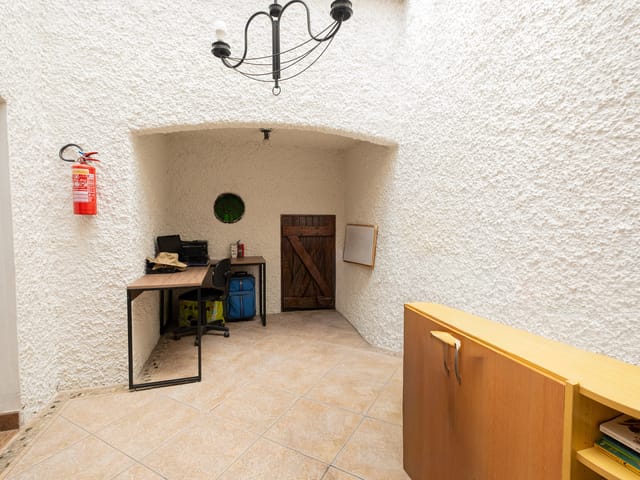 Casa 3 quartos e 4 banheiros, à venda, no bairro Areal em Pelotas