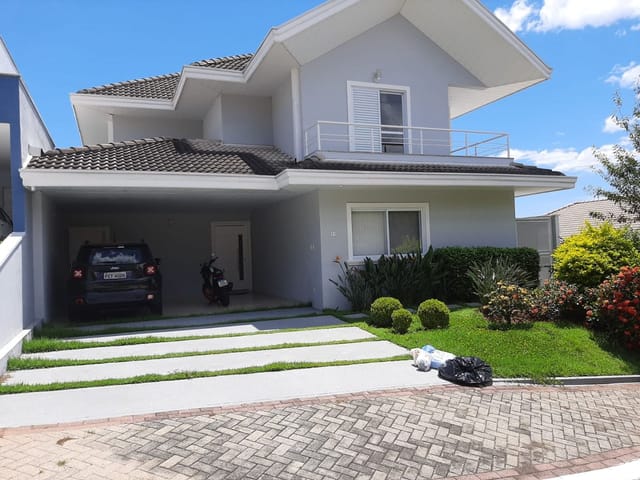 Casa com 375m² 3 quartos e 5 banheiros, à venda, no bairro Urbanova em São José dos Campos