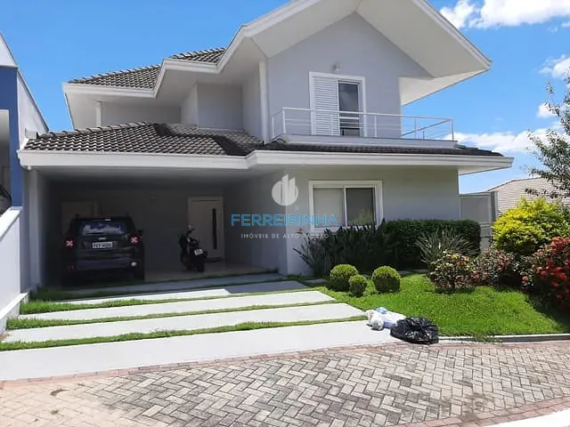 Casa com 375m² 3 quartos e 5 banheiros, à venda, no bairro Urbanova em São José dos Campos