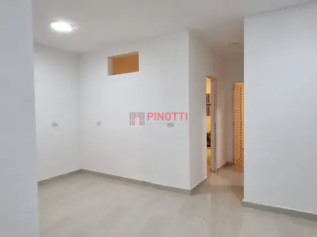 Casa 3 quartos e 2 banheiros, à venda, no bairro Rudge Ramos em São Bernardo do Campo