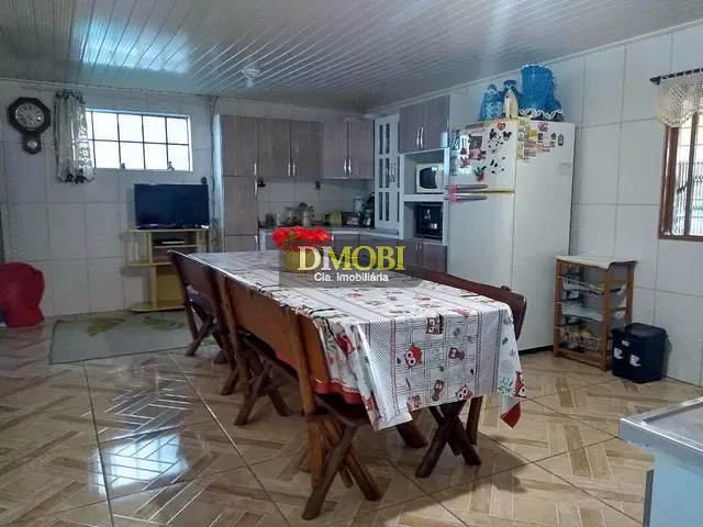 Casa com 400m² 3 quartos e 2 banheiros, à venda, no bairro Parque dos Eucalíptos em Gravataí