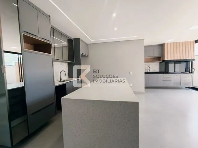 Casa com 301m² 3 quartos e 3 banheiros, à venda, no bairro Jardim Panorama em Indaiatuba