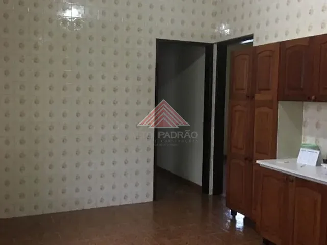 Casa com 410m² 2 quartos e 1 banheiro, à venda, no bairro Parque das Américas em Mauá