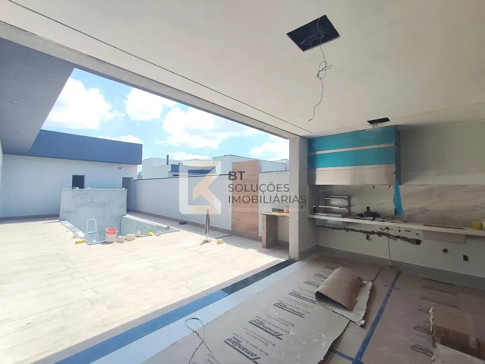 Casa, 3 quartos, 309 m² - Foto 1