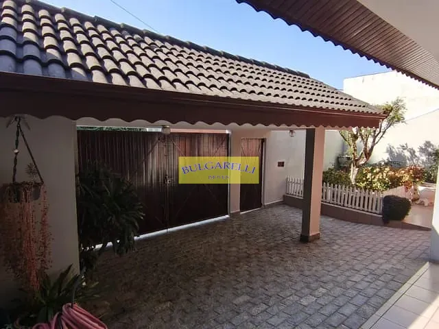 Casa com 250m² 3 quartos e 3 banheiros, à venda, no bairro Jardim Torres São José em Jundiaí