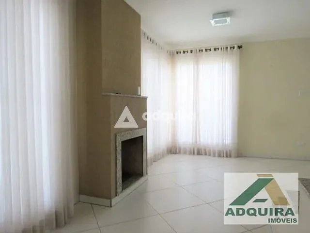 Casa com 300m² 3 quartos e 4 banheiros, à venda, no bairro Jardim Carvalho em Ponta Grossa