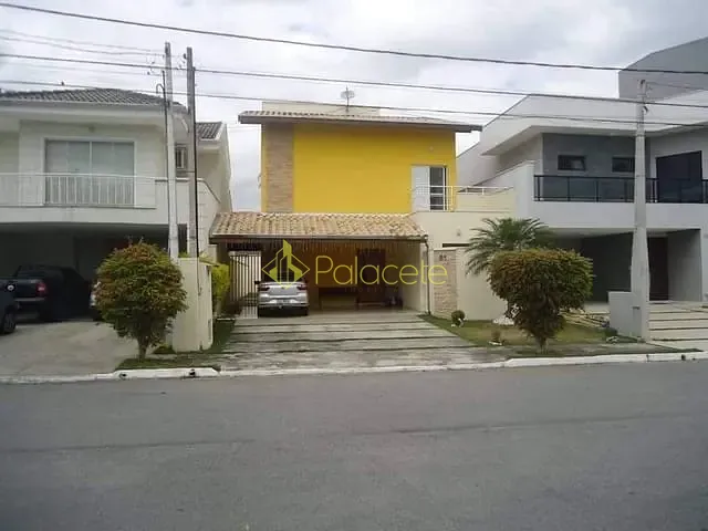 Casa com 330m² 4 quartos e 4 banheiros, à venda, no bairro Parque São Luís em Taubaté