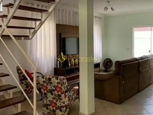 Casa com 330m² 4 quartos e 4 banheiros, à venda, no bairro Parque São Luís em Taubaté