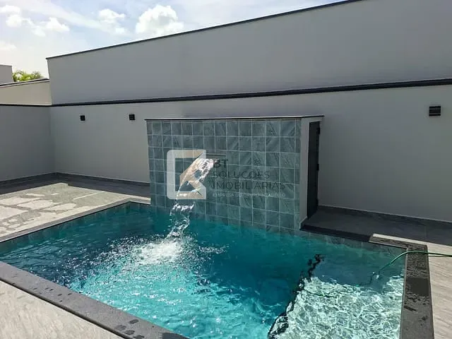 Casa com 307m² 3 quartos e 4 banheiros, à venda, no bairro Caldeira em Indaiatuba
