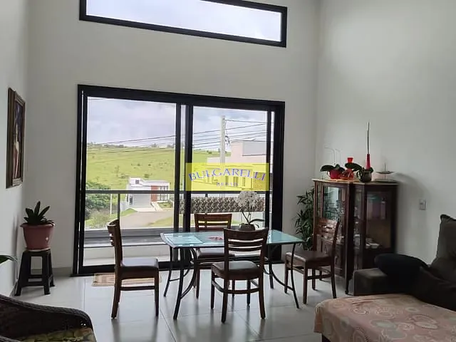 Casa com 250m² 3 quartos e 3 banheiros, à venda, no bairro Nova Era em Itupeva