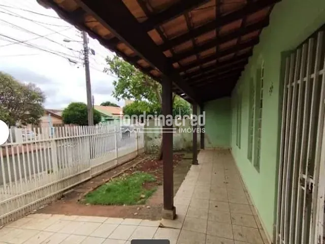 Casa 3 quartos e 2 banheiros, à venda, no bairro Jardim Perobal em Londrina