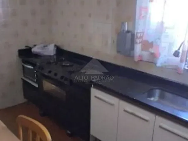 Casa com 190m², à venda, no bairro Jardim do Estádio em Santo André