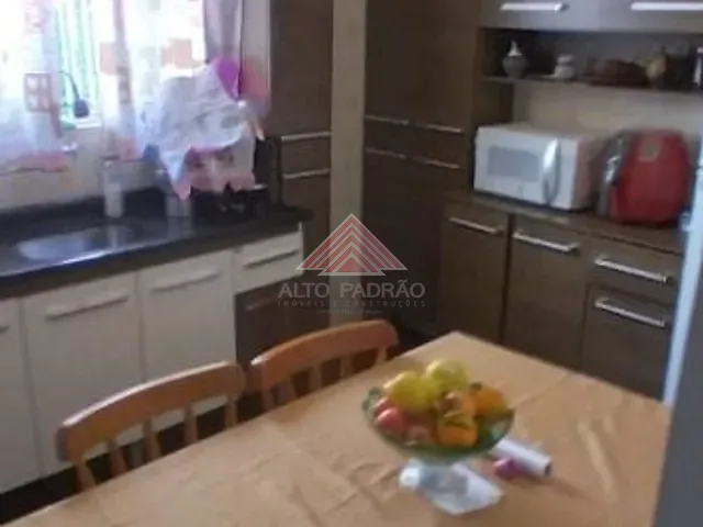 Casa com 190m², à venda, no bairro Jardim do Estádio em Santo André