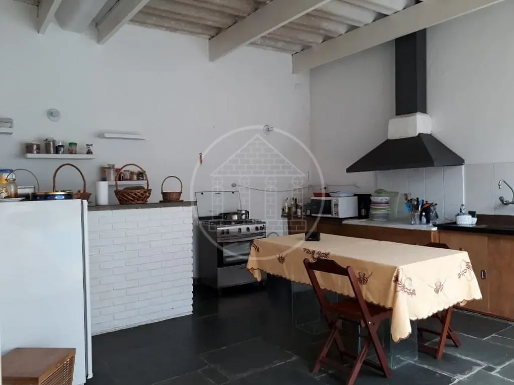 Casa, 4 quartos, 325 m² - Foto 8