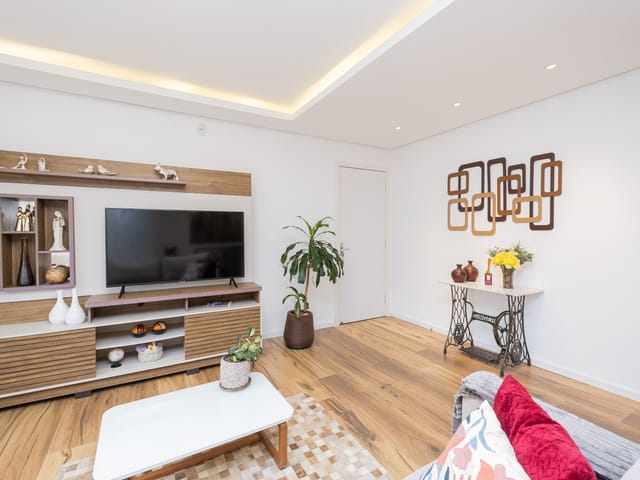 Casa com 300m² 3 quartos e 3 banheiros, à venda, no bairro Três Vendas em Pelotas