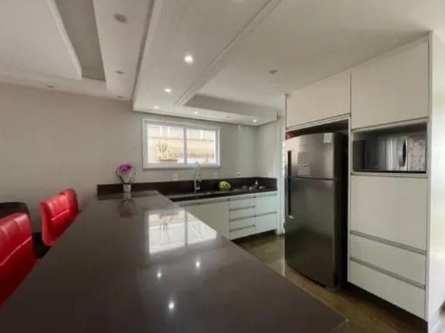 Casa com 97m² 3 quartos e 3 banheiros, à venda, no bairro Jardim Colibri em Cotia