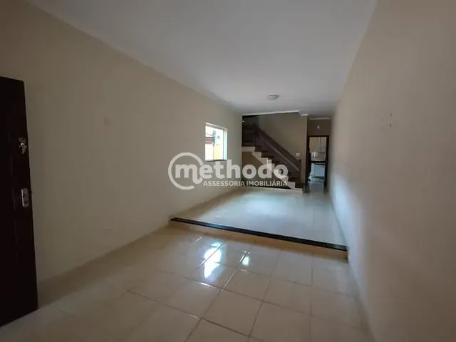 Casa com 250m² 3 quartos e 3 banheiros, à venda, no bairro Vila São José em Taubaté