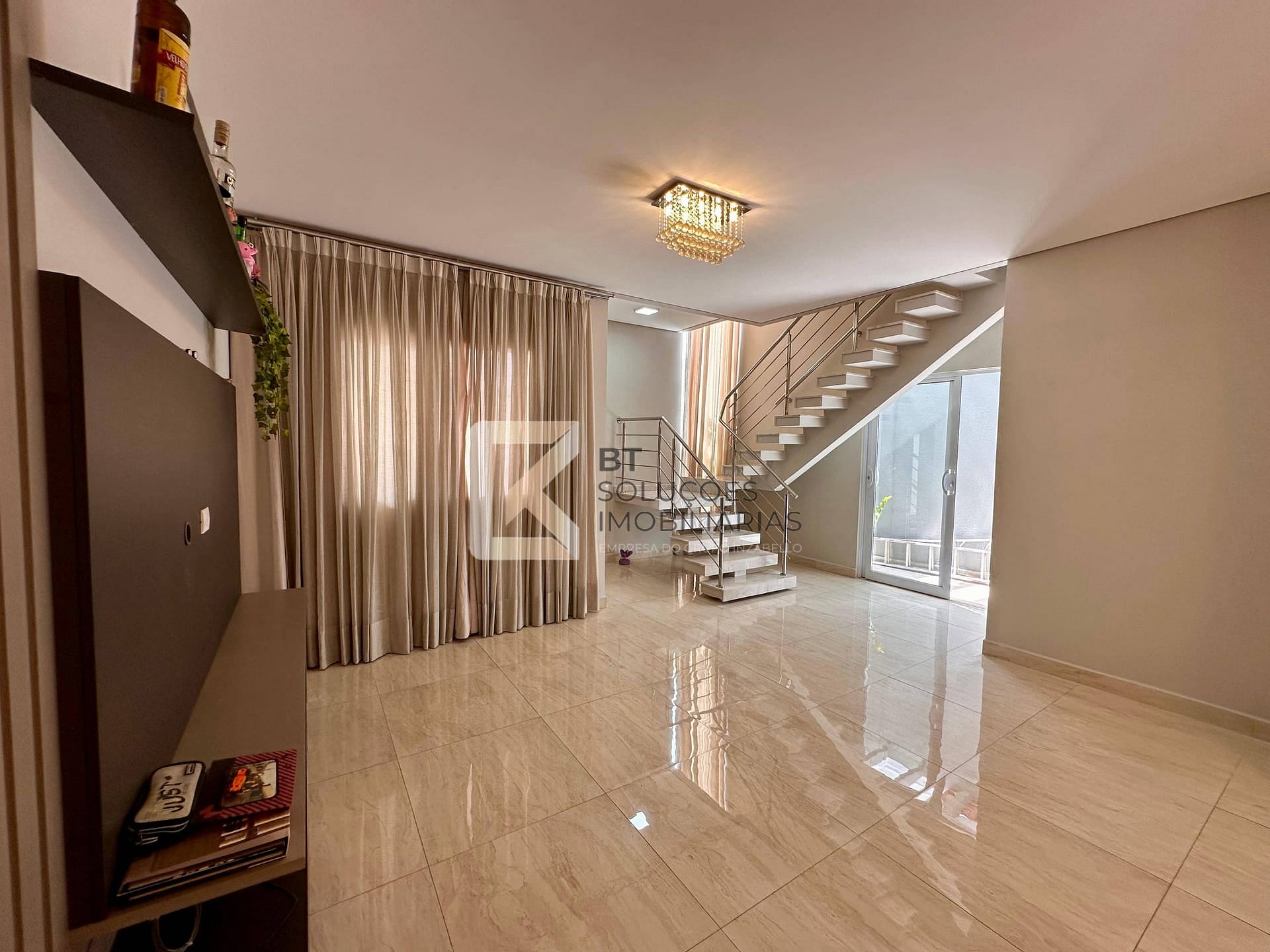 Sobrado, 2 quartos, 150 m² - Foto 1