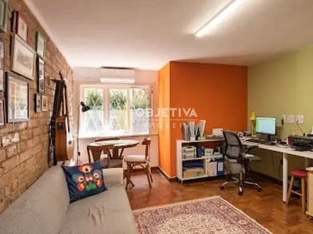 Casa 3 quartos e 3 banheiros, à venda, no bairro Centro Histórico em Porto Alegre