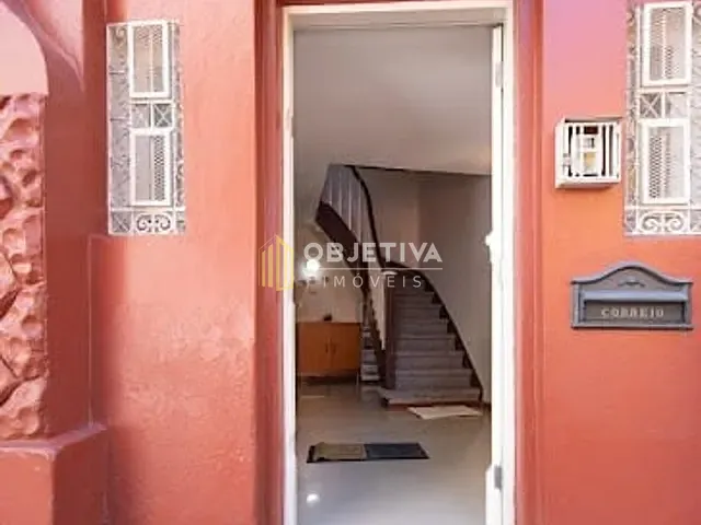 Casa 3 quartos e 3 banheiros, à venda, no bairro Centro Histórico em Porto Alegre