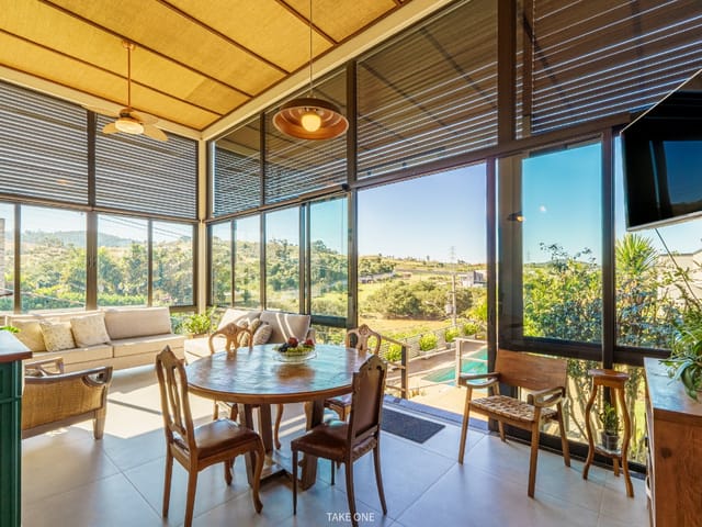 Foto do Casa - Casa no condomínio Condomínio Campo De Toscana para venda com 3 quartos, sendo 3 suítes, 382m² | Lares e Andares Imóveis