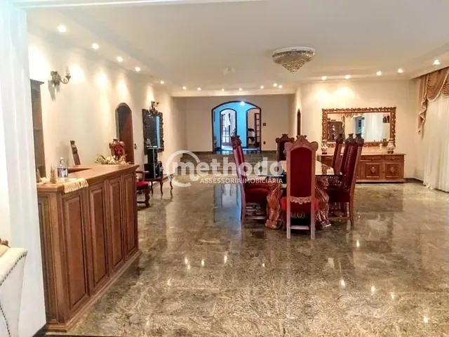 Casa com 1060m² 5 quartos e 6 banheiros, à venda ou para alugar, no bairro Parque Taquaral em Campinas