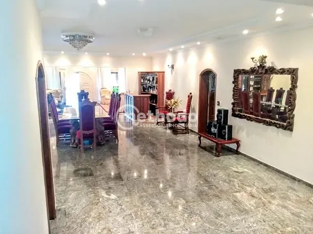 Casa com 1060m² 5 quartos e 6 banheiros, à venda ou para alugar, no bairro Parque Taquaral em Campinas