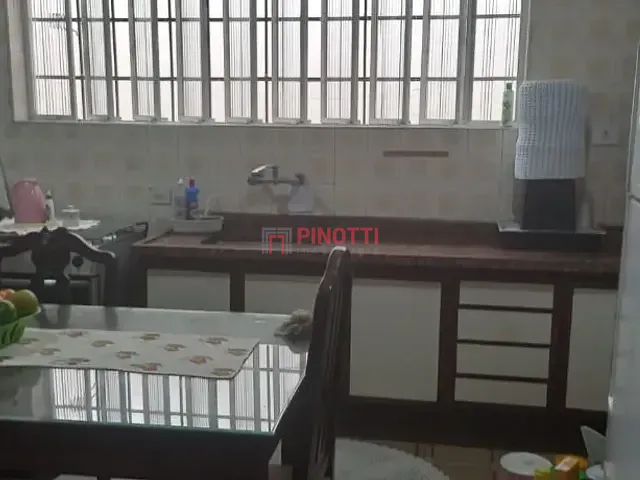 Casa 2 quartos e 2 banheiros, à venda, no bairro Jardim Hollywood em São Bernardo do Campo