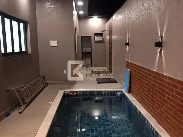 Casa com 187m² 3 quartos e 2 banheiros, à venda, no bairro Jardim Bom Sucesso em Indaiatuba