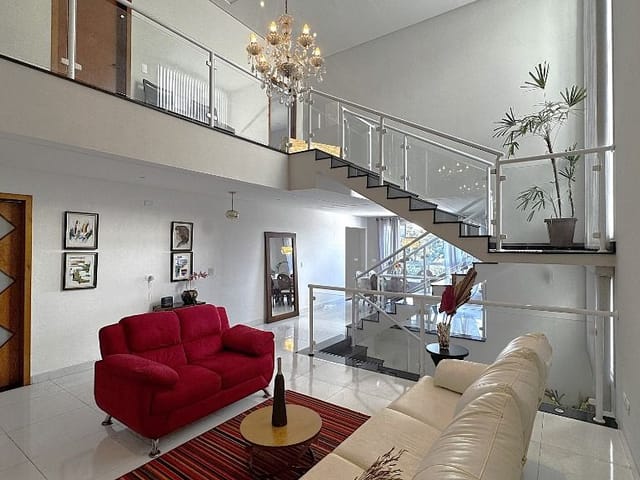 Casa com 364m² 4 quartos e 4 banheiros, à venda, no bairro Valville 1 em Santana de Parnaíba