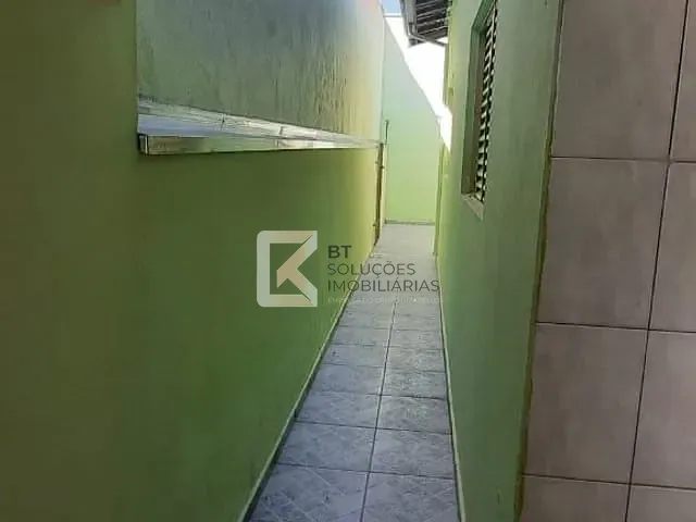 Casa 2 quartos e 2 banheiros, à venda, no bairro Jardim Marina em Indaiatuba