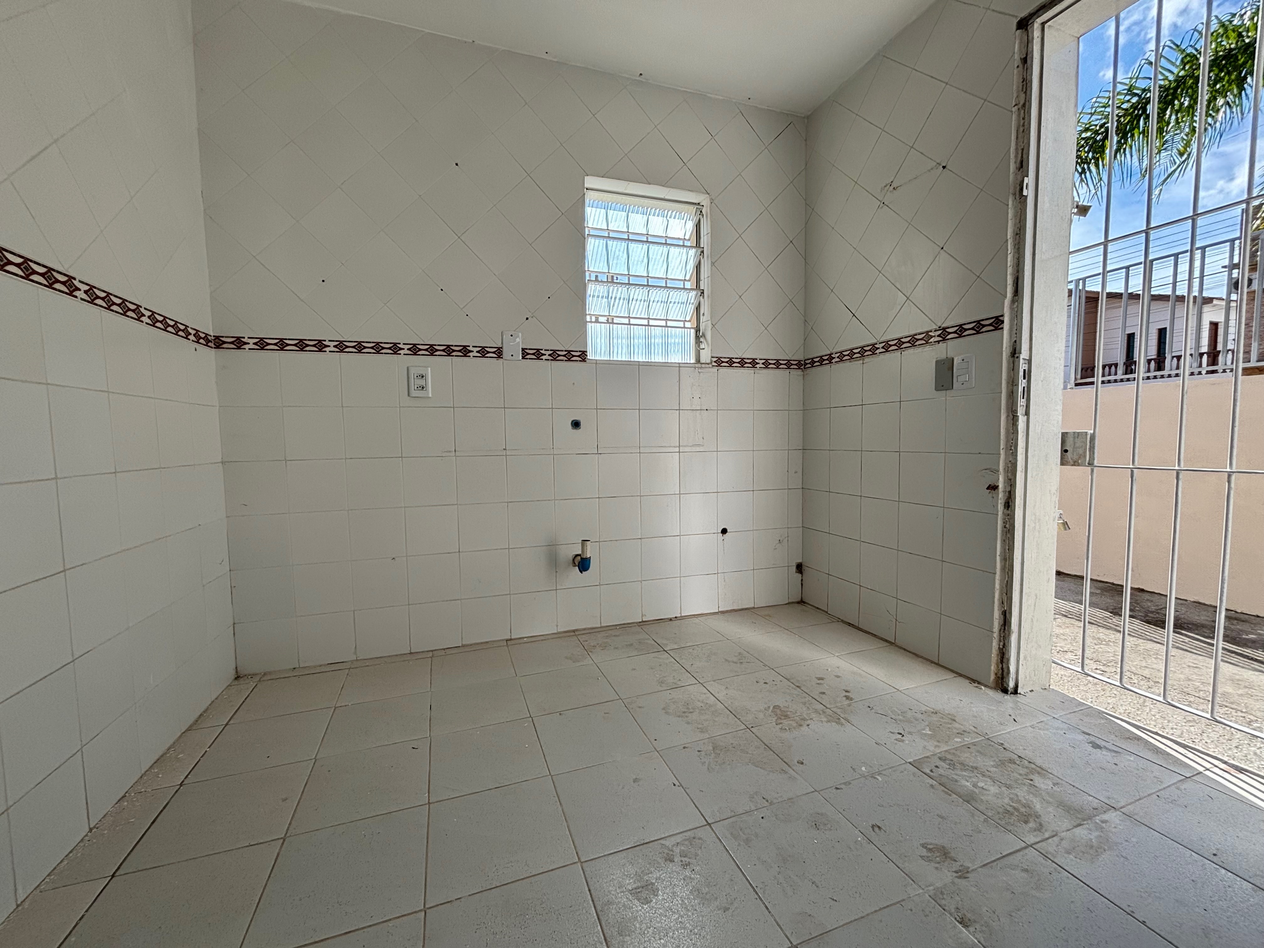 Casa à venda no Fragata, Pelotas - 149m², 2 quartos ( sendo 1 suíte), amplo pátio com garagem e excelente localização próxima à Av. Duque de Caxias. - 13