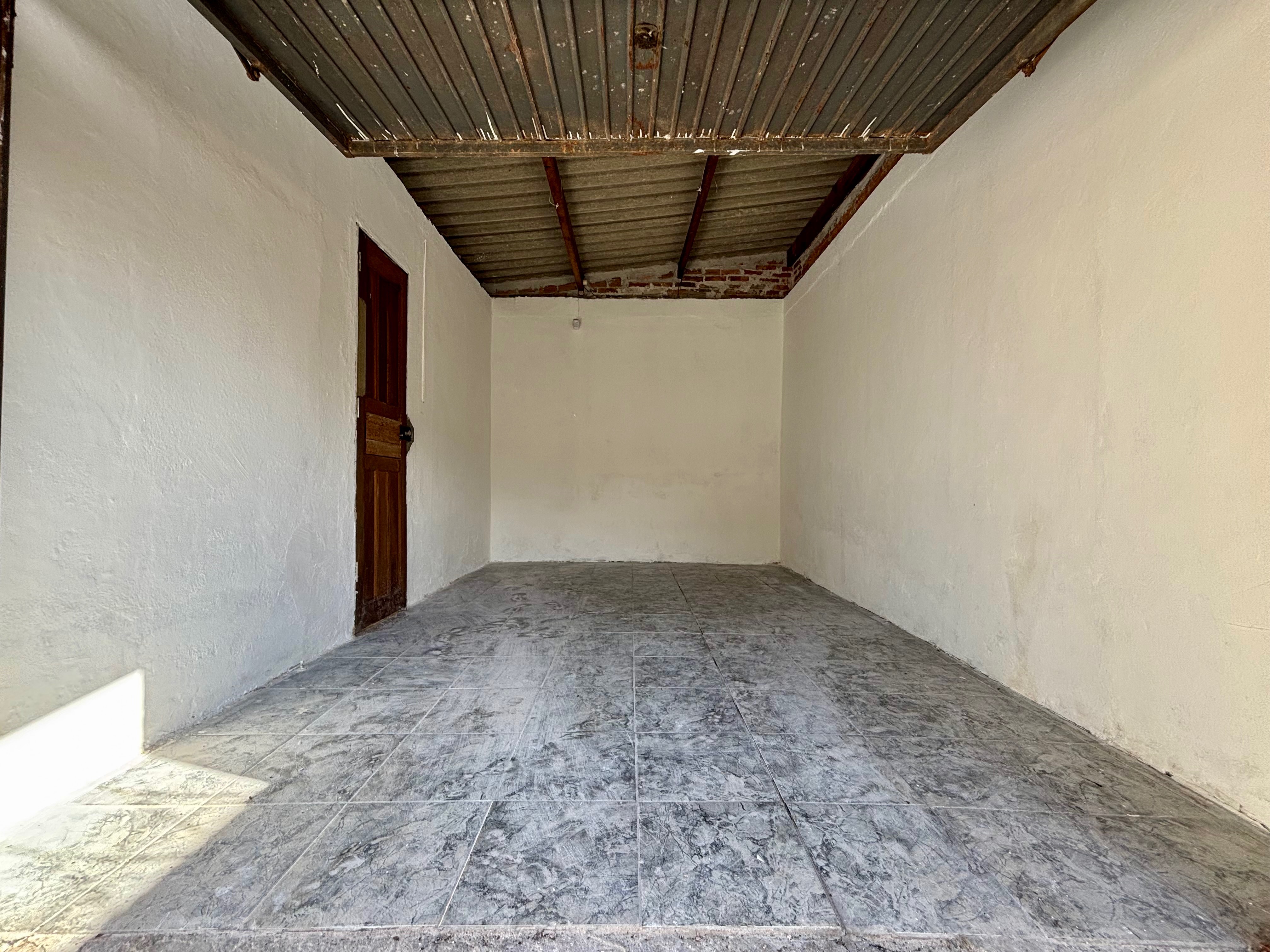 Casa à venda no Fragata, Pelotas - 149m², 2 quartos ( sendo 1 suíte), amplo pátio com garagem e excelente localização próxima à Av. Duque de Caxias. - 15