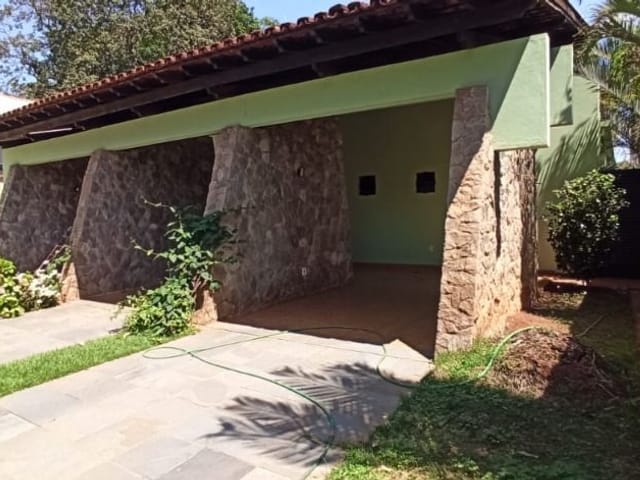 Foto do Casa - Casa à venda 4 Quartos, 2 Suites, 6 Vagas, 630.5M², Mercês, Uberaba - MG | ZUCATO IMOBILIARIA LTDA