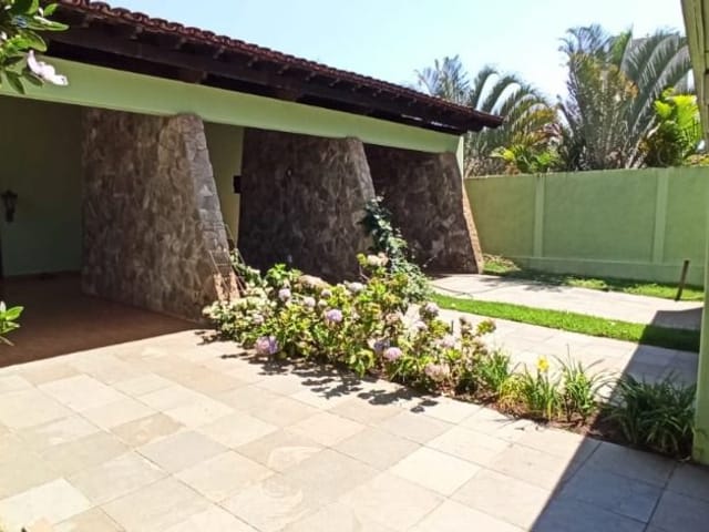 Foto do Casa - Casa à venda 4 Quartos, 2 Suites, 6 Vagas, 630.5M², Mercês, Uberaba - MG | ZUCATO IMOBILIARIA LTDA